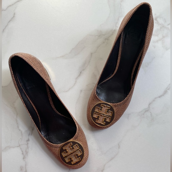 NEW Tory Burch Block Heels - Picture 3 of 9